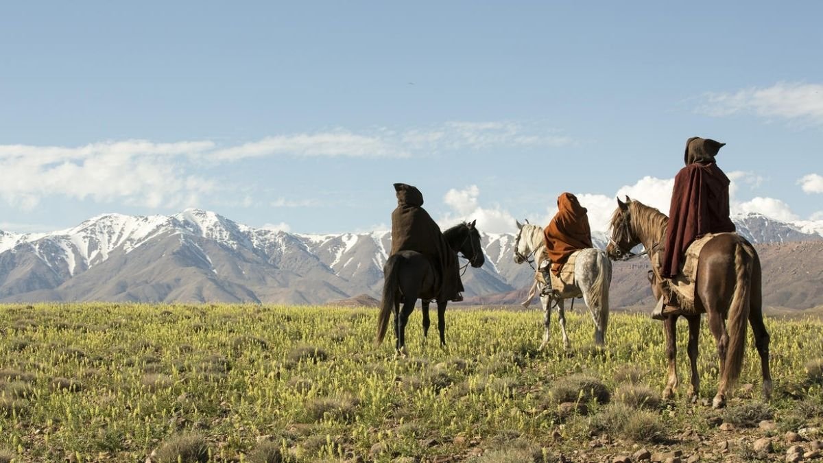 Mimosas - La Voie de l'Atlas - Bande-Annonce